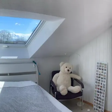 Апартаменты Ruhige Dhh In Seenahe Mit Garten *
