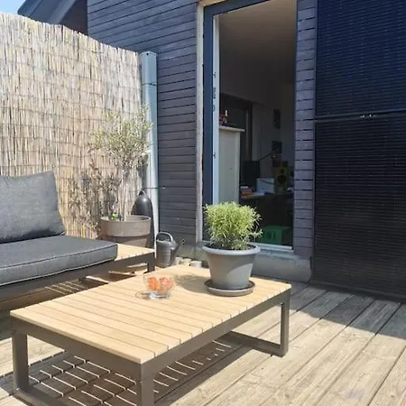 Ruhige Dhh In Seenahe Mit Garten